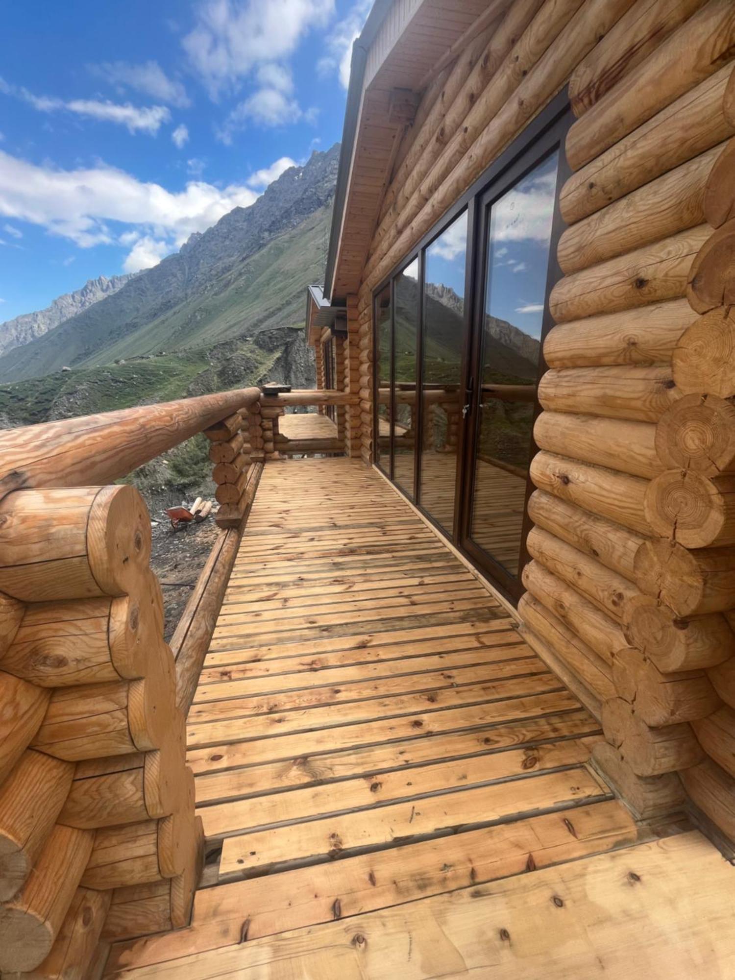 Alone Cottage Kazbegi 외부 사진