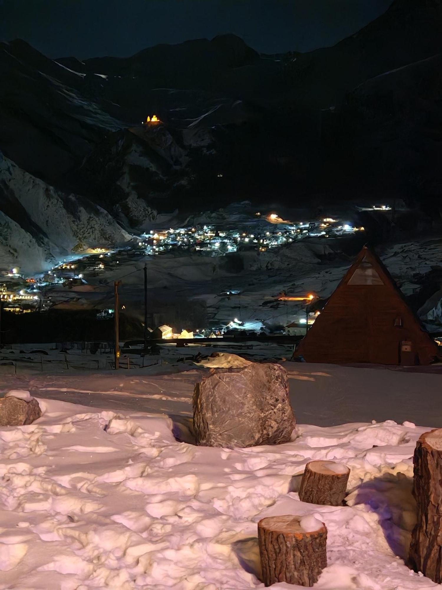 Alone Cottage Kazbegi 외부 사진